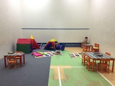 Der Mobile Kinderhort war an der Eigenheim 2017